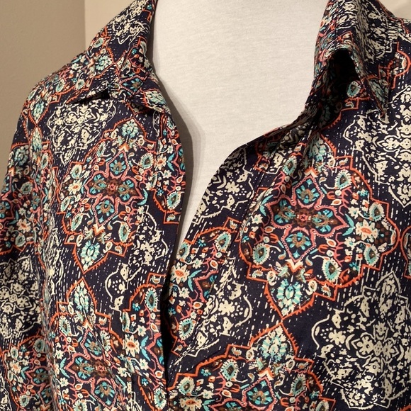 KUT from the kloth print long sleeved shirt dress with v neck and pockets - Picture 8 of 12